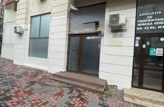 Spatiu comercial stradal 164 mp bld Mircea Voda