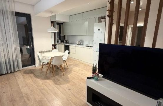 Apartament 3 camere strada Musetesti