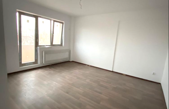 Apartament 3 camere Gheorghe ionescu Sisesti